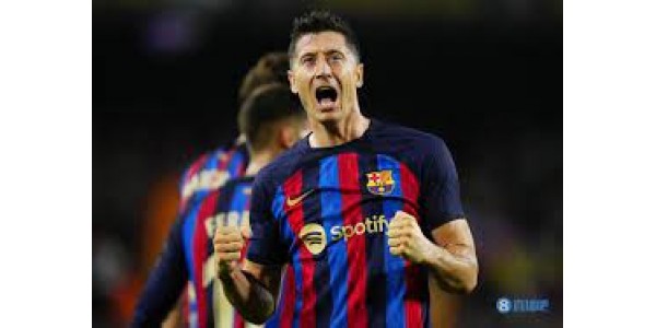 L'entraîneur de Barcelone Hernández cherche le changement